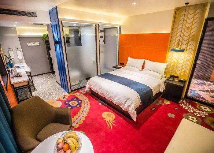 Blue Magpie Hotel Shifu Branch