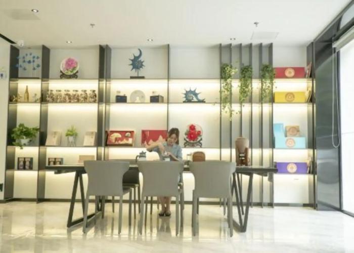 Luoyang 24h qixijia Hotel