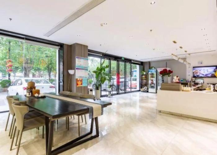Luoyang 24h qixijia Hotel