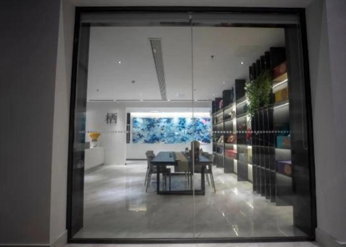 Luoyang 24h qixijia Hotel