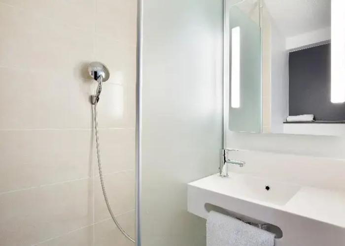 B&B Hotel Lyon Centre Berthelot