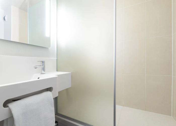 B&B HOTEL Lyon Centre Monplaisir