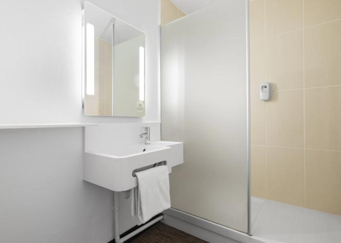 B&B HOTEL Lyon Centre Gambetta