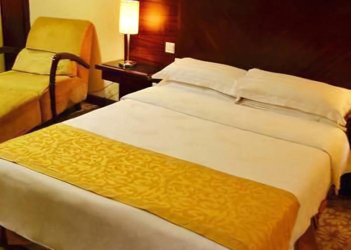 Huatian Century Hotel