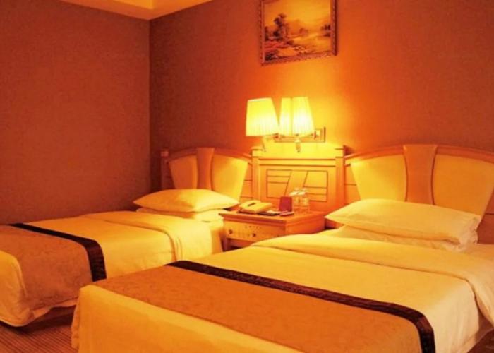 Liuzhou Grand Hotel
