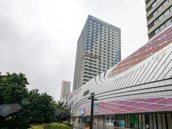 Carston Hotel (Chengzhong Wanda)