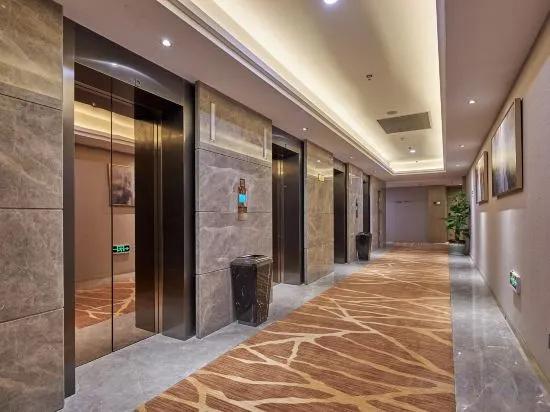 Yuanbao Shan Hotel