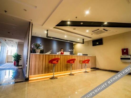 Shankee Chain Hotel (Luzhou High-speed Railway Station Southwest Trade City)