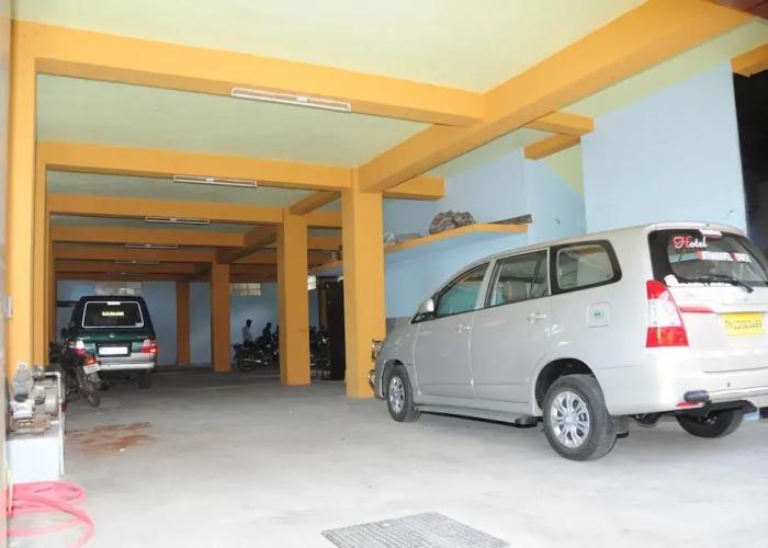 Hotel Rathnavel Towers