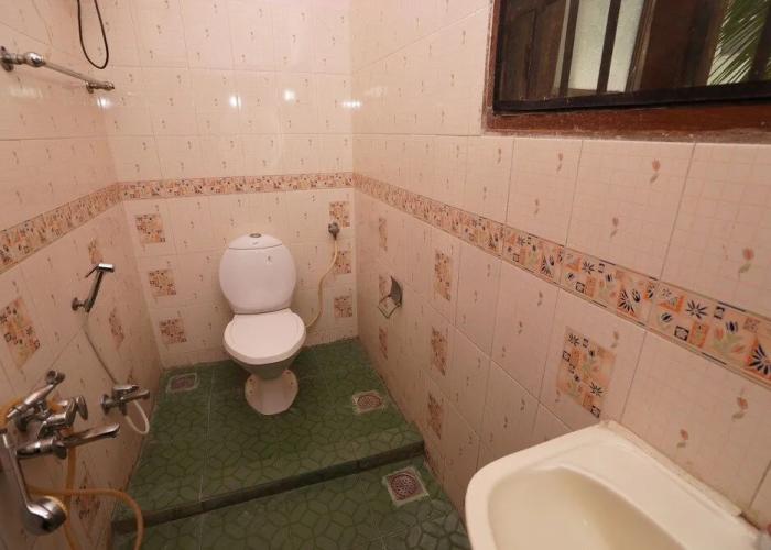 Lloyds Guest House Krishna Street - T Nagar