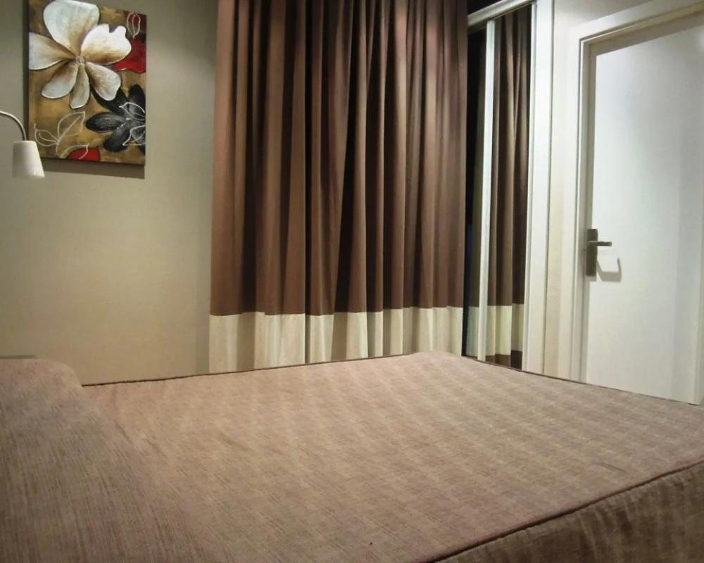 фото Hostal Sol Square Madrid