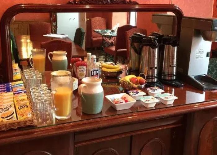 Royal Crown Guest House