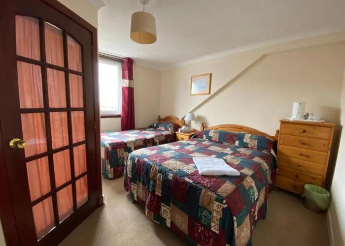 Royal Crown Guest House