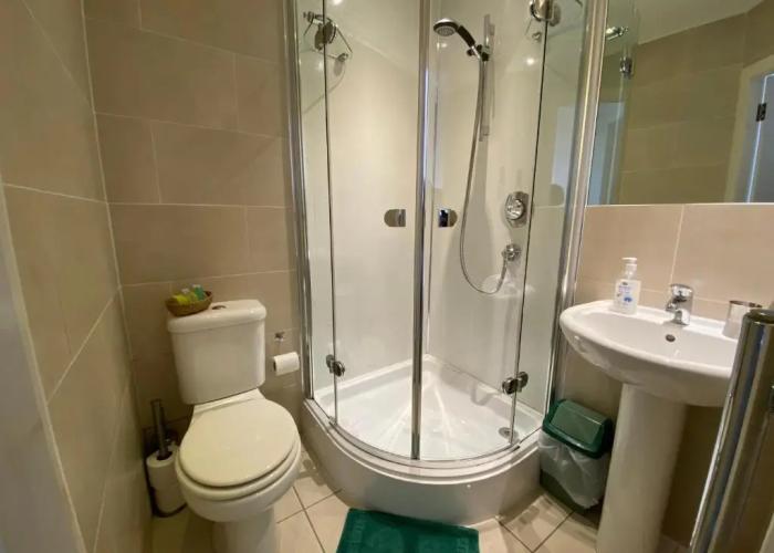 Royal Crown Guest House