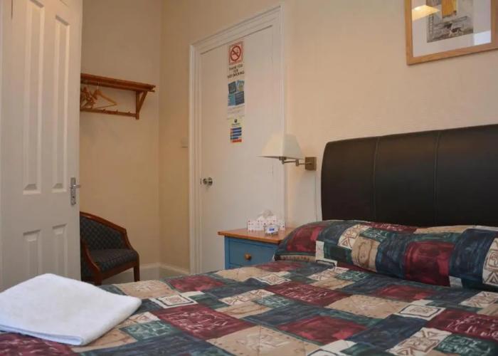 Royal Crown Guest House
