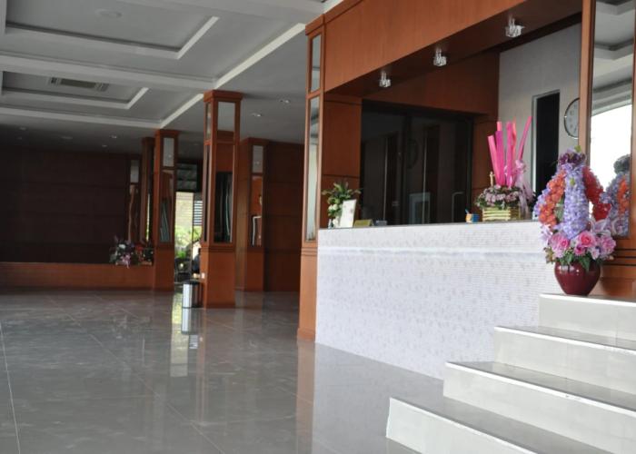 Queen Palace Hotel