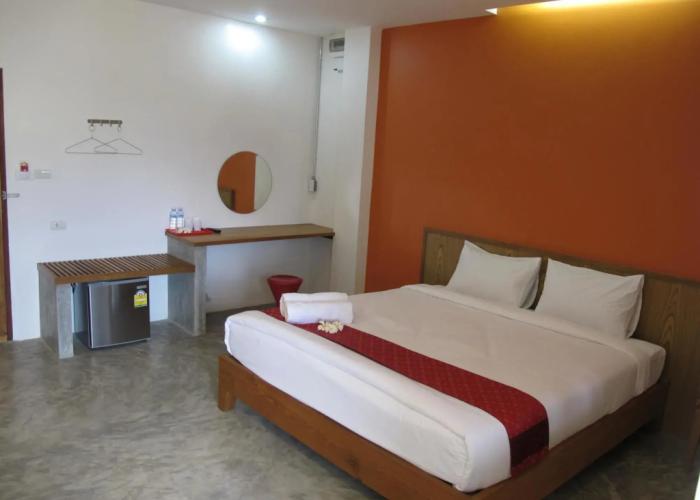 J2 Hotel