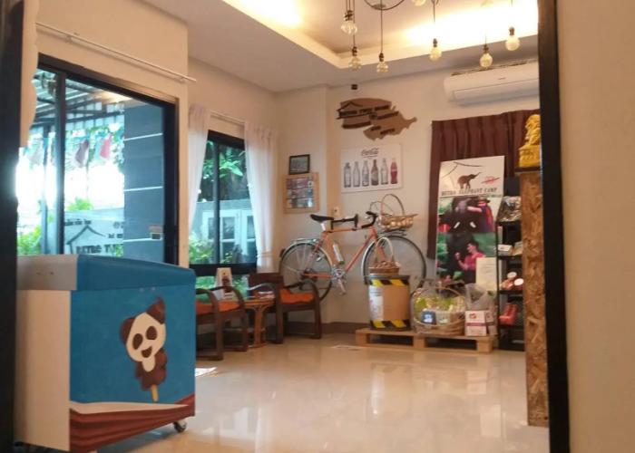 Retro Twin Home at Maesot