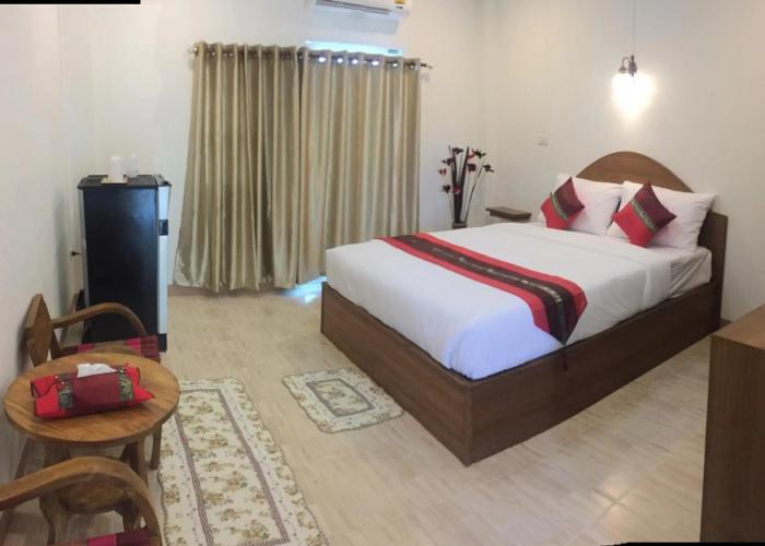 Maesot Siri Hotel