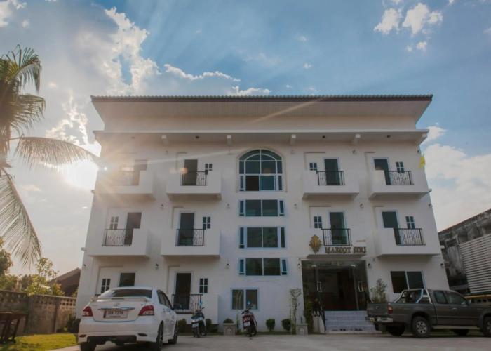Maesot Siri Hotel