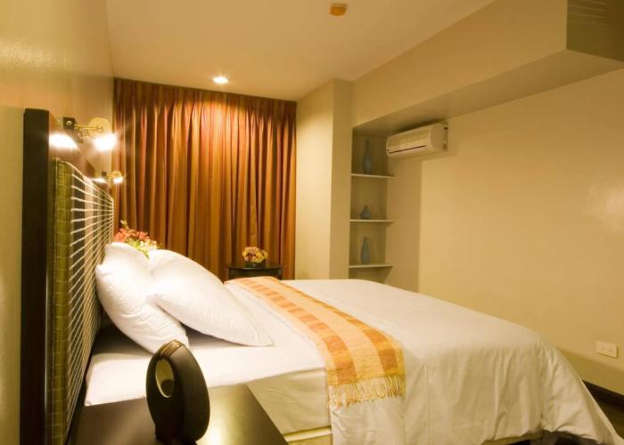 Baguio Burnham Suites