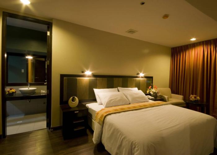 Baguio Burnham Suites