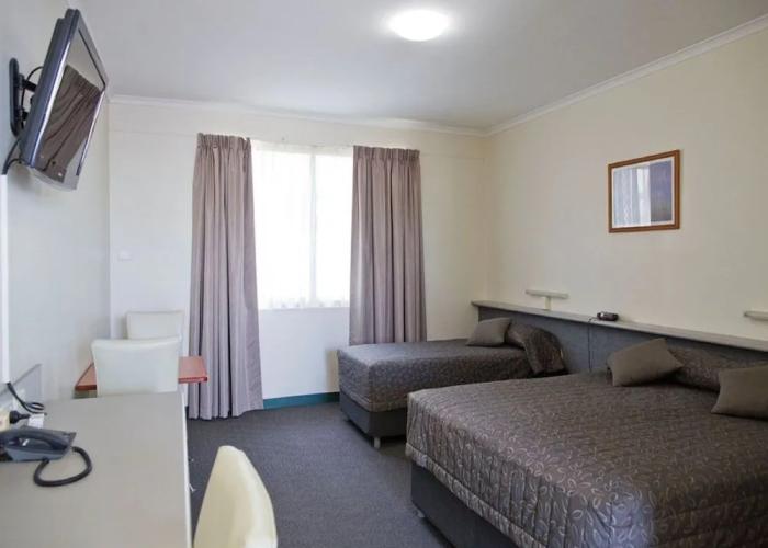 Carriers Arms Hotel