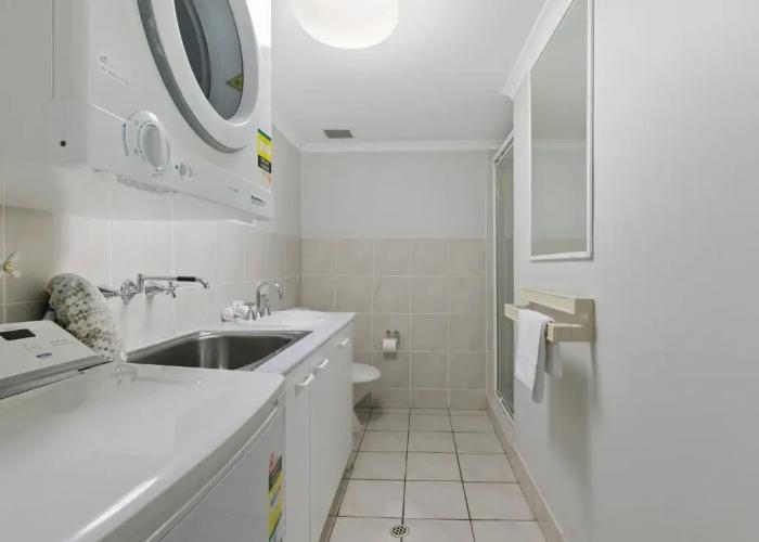 Burlington Holiday Apartments