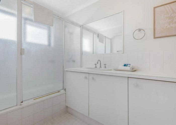 Kalua Holiday Apartments