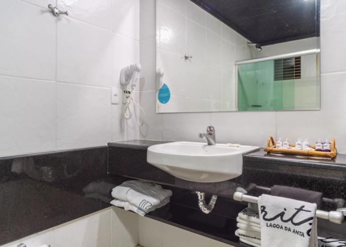 Ritz Lagoa Da Anta