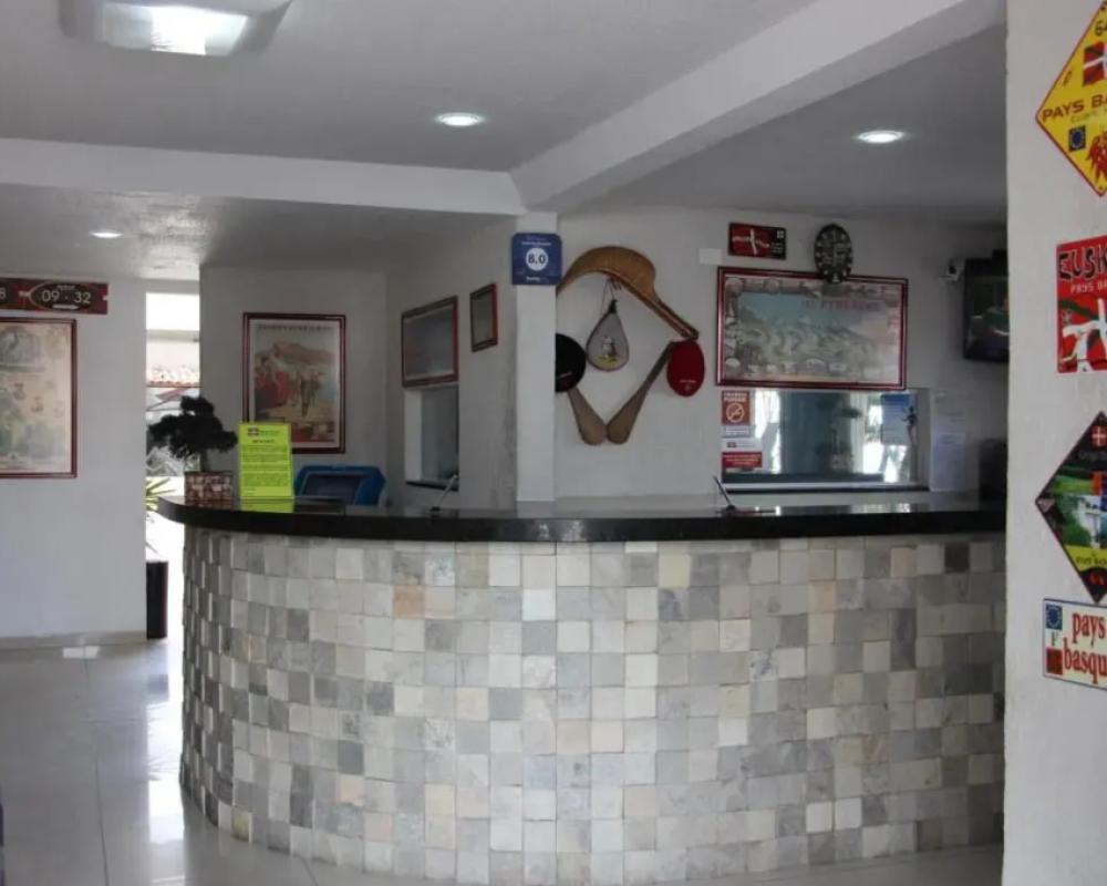 фото Hotel Des Basques