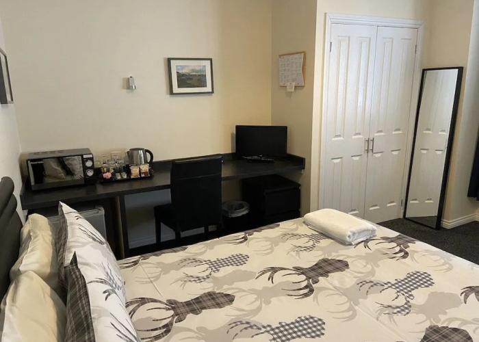 Ivy Cottage Serviced Accommodation