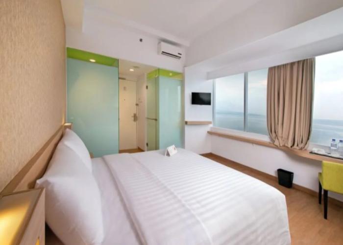 Whiz Prime Hotel Megamas Manado