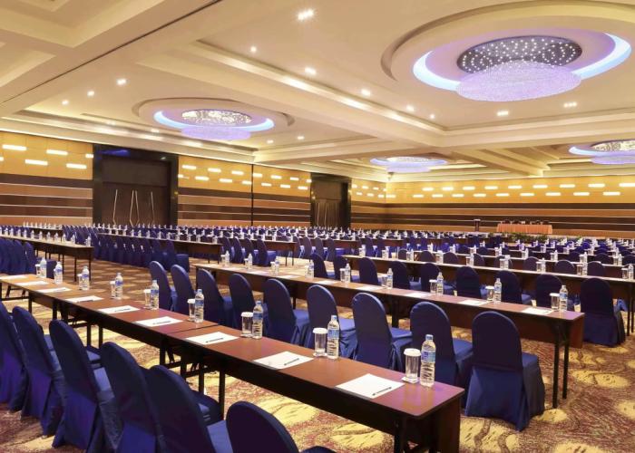Novotel Manado Golf Resort & Convention Center
