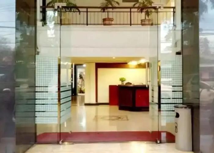 Yuta Hotel