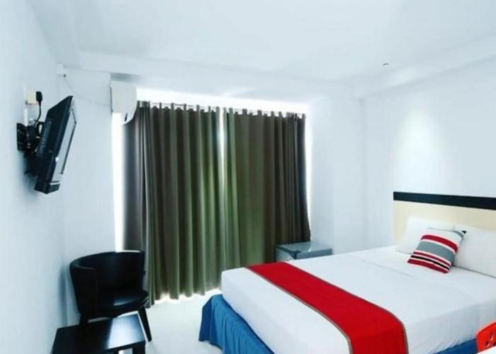 OYO 1318 Hotel Prince Boulevard