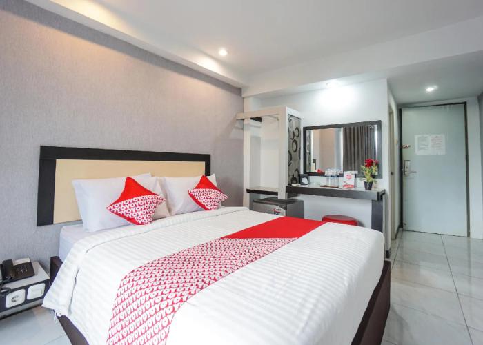 OYO 1318 Hotel Prince Boulevard