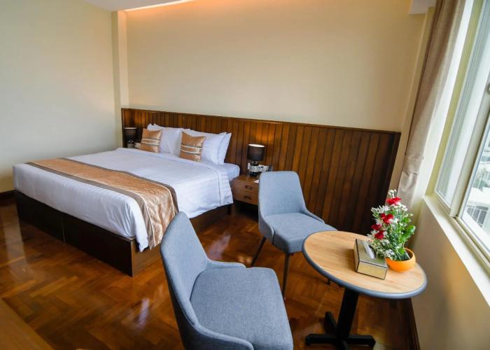New Wave Hotel