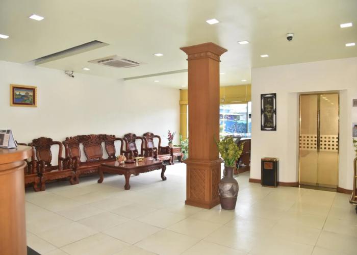 Paragon Hotel