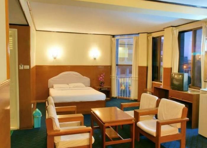 Pacific Hotel
