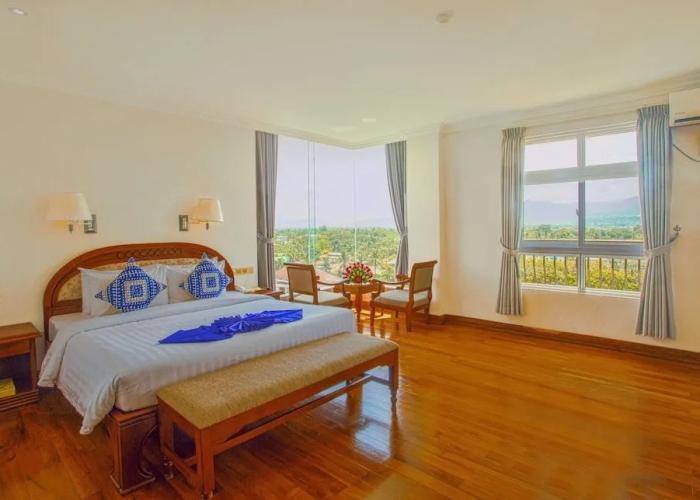 Mandalay Lodge Hotel