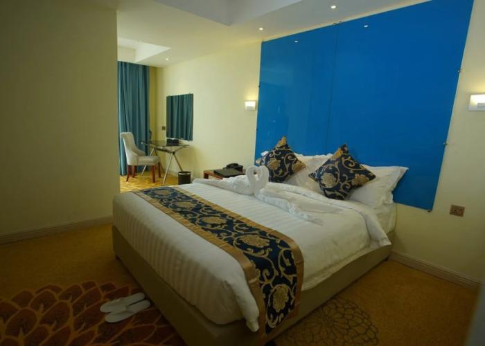 Grand Park Hotel