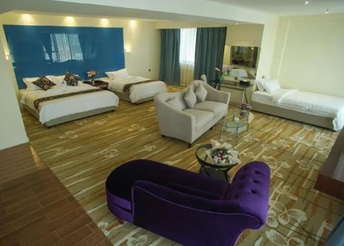 Grand Park Hotel