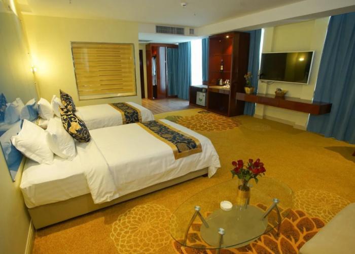 Grand Park Hotel