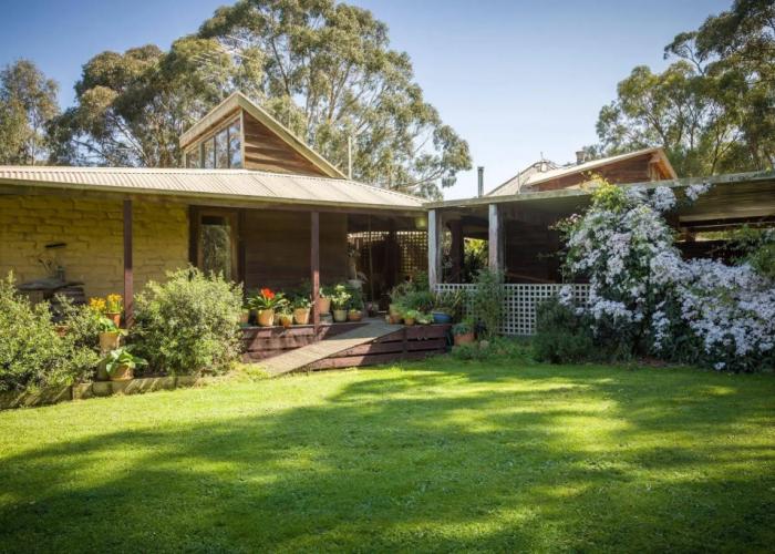 The Burrow At Wombat Bend