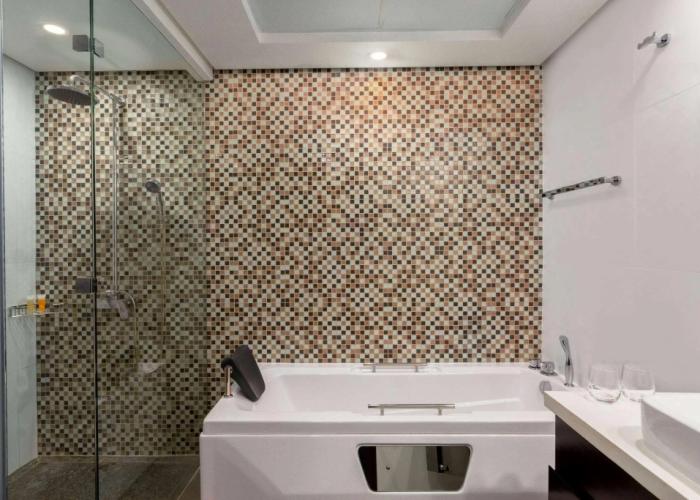 Ramada Hotel & Suites by Wyndham Amwaj Islands Manama