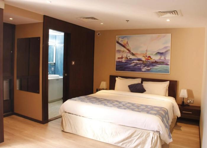 Hotel C Hotel