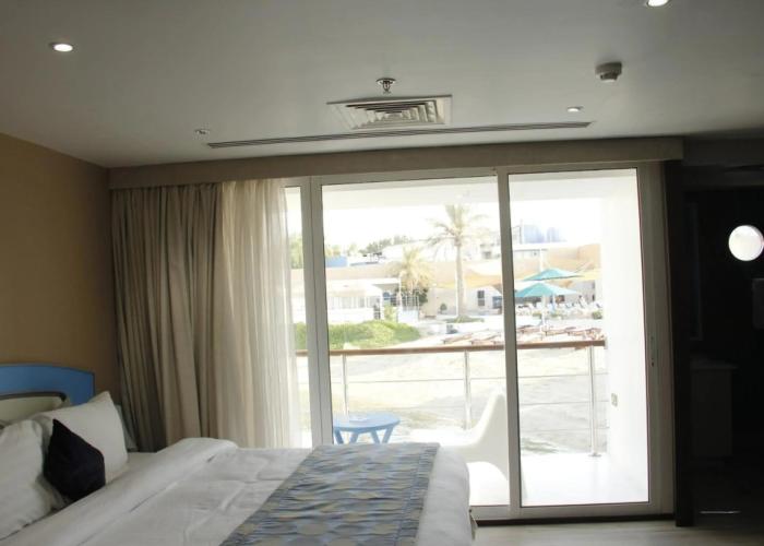 Hotel C Hotel