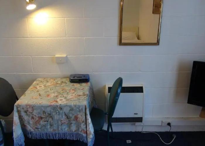 Pathfinder Motel