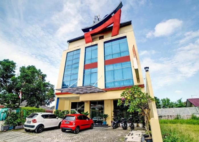 Wesly House